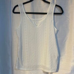 NWOT Women’s SHEIN Maternity White Tank Size L
